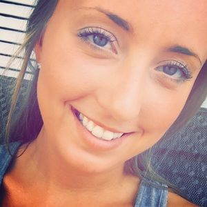 Meet your Posher, Brittany